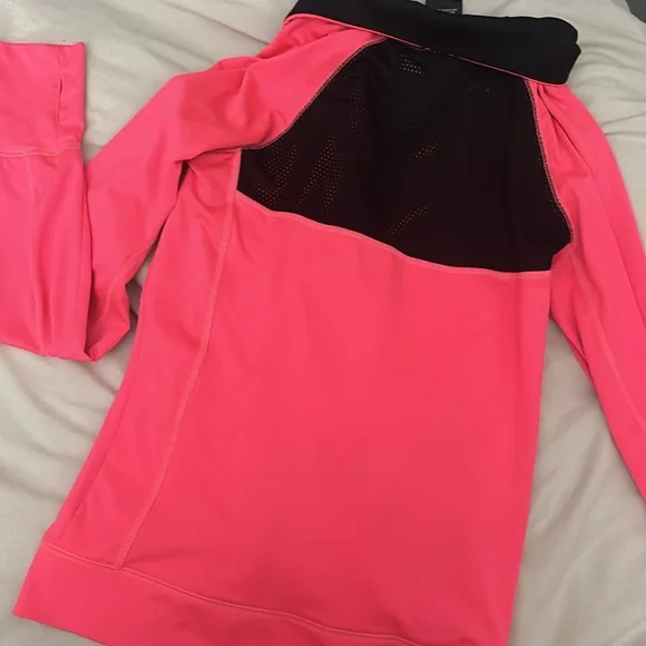 Bright pink Pink Victoria Secret athletic long sleeve top w/ thumb holes. Small - Picture 3 of 3